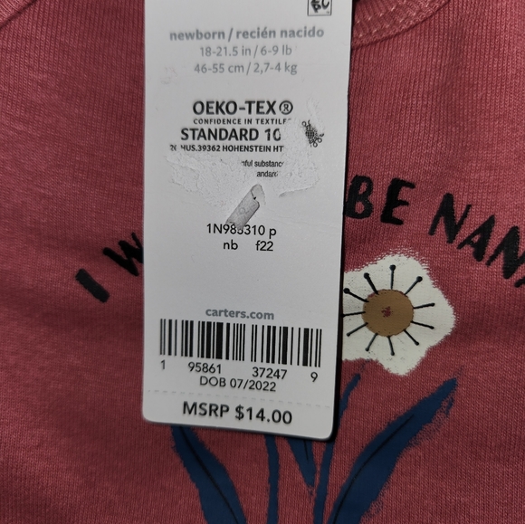 Newborn girls Carter's two-piece onesie set. New with tags! Adorable! Nana! - Picture 7 of 7